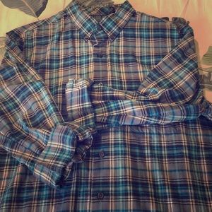 Large Van Heusen shirt